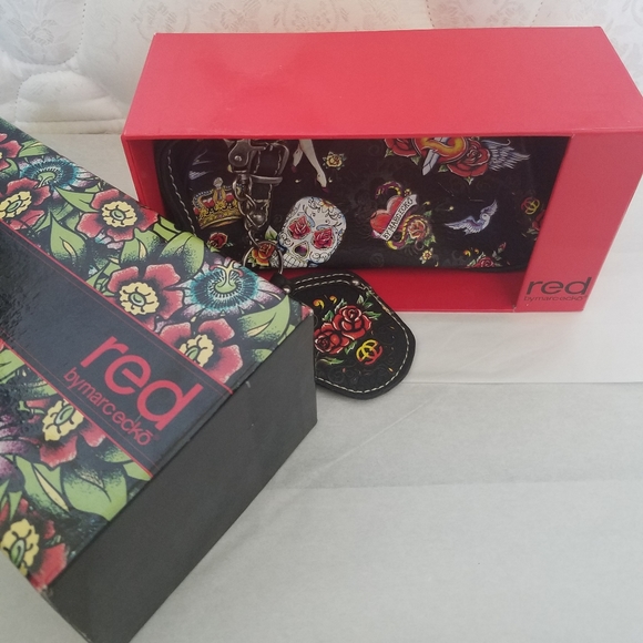 ☠HP☠ Marc Ecko Wristlet in Box - Picture 2 of 16